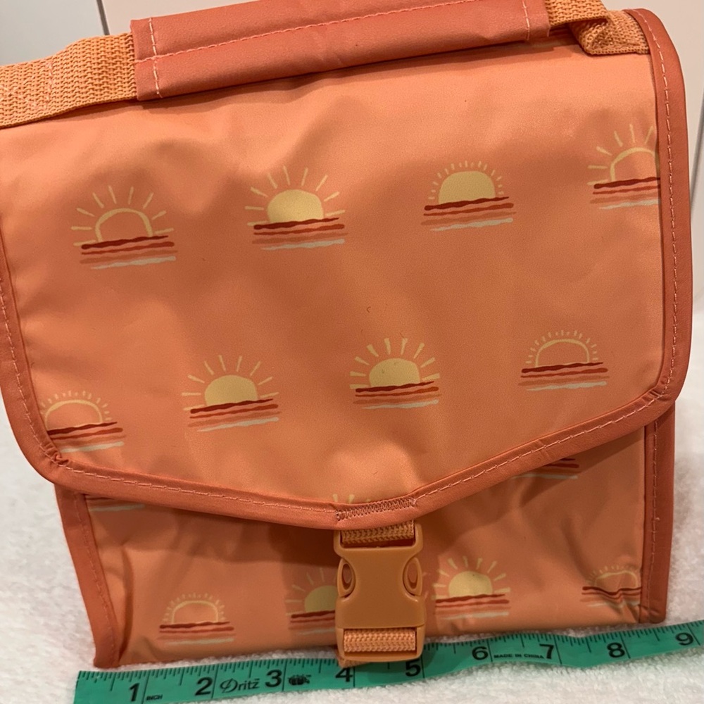 NWT Thirty One Fold Over Lunch Bag. Pattern Morning Rays. - Picture 7 of 9